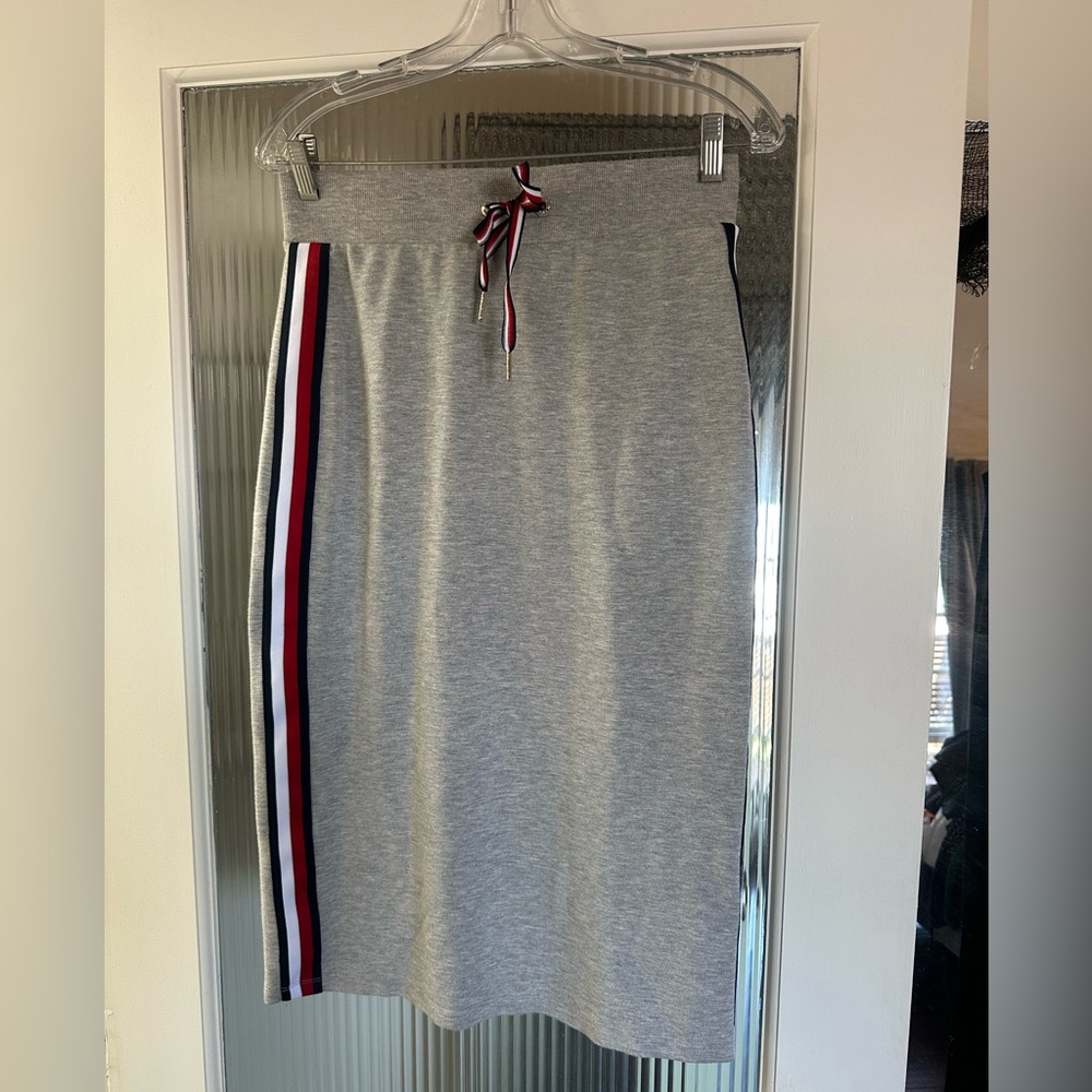 Tommy Hilfiger Grey Midi Skirt - Picture 3 of 6
